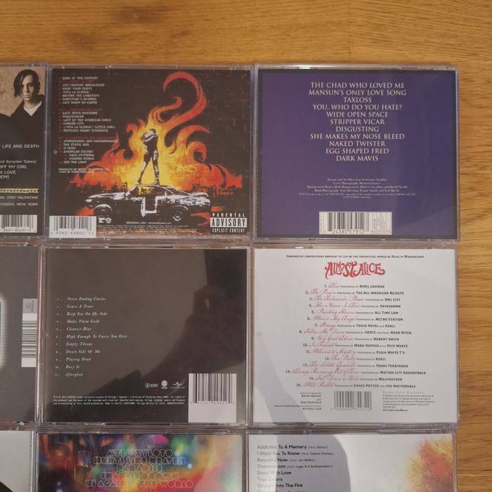 CD албуми (оригинални) музика