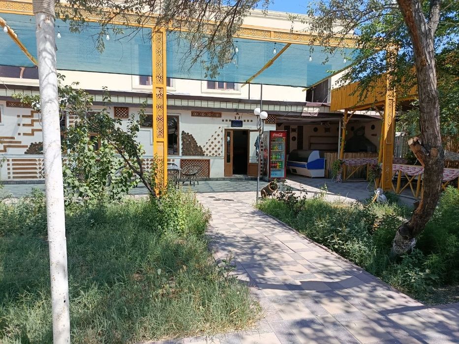 Катта йул екасида жойлашган  шароитларга эга  Кафе  ижарага берилади.