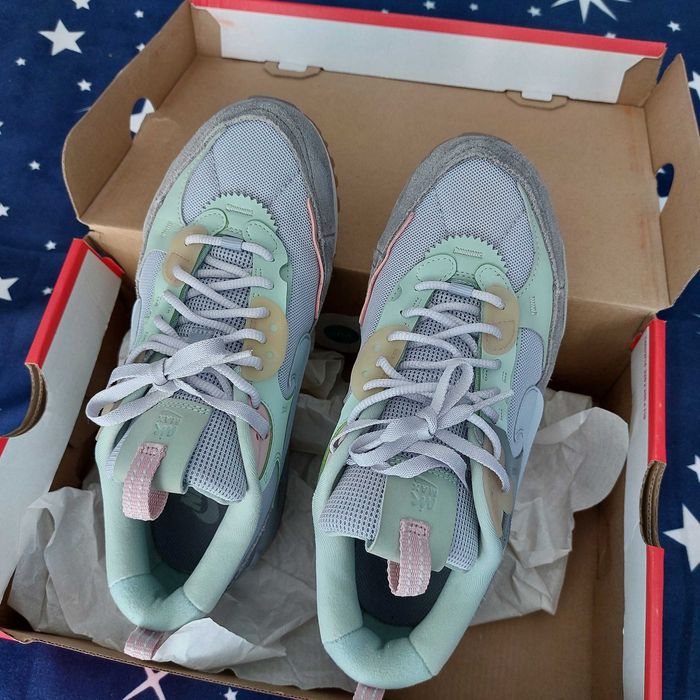 Оригинални дамски Маратонки NIKE Air Max 90 Futura