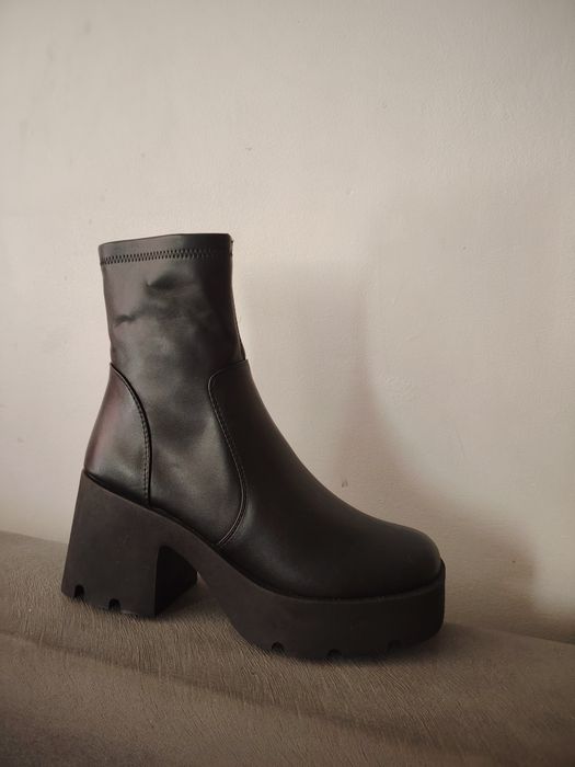 Ghete noi fără eticheta