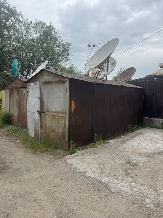 Продам железный гараж