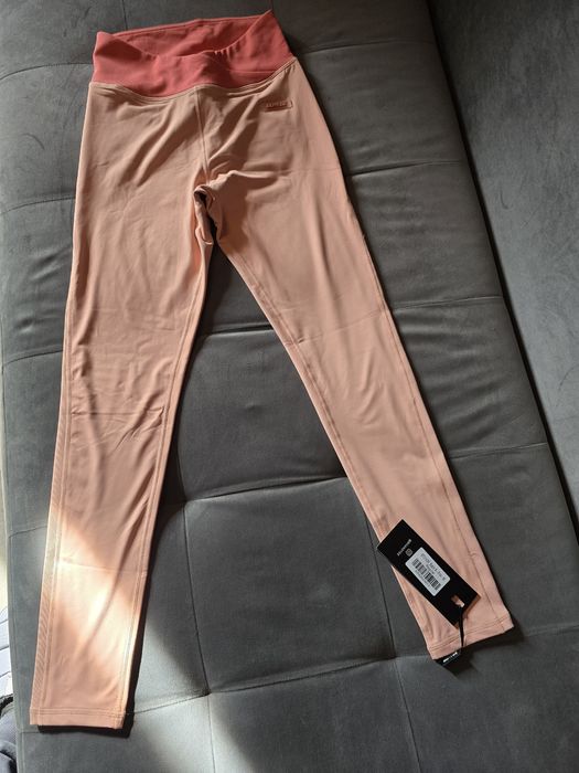 Дамски спортни клинове Gymshark, Nike