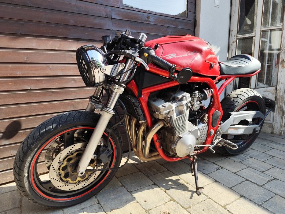 Suzuki bandit 600 cafe racer