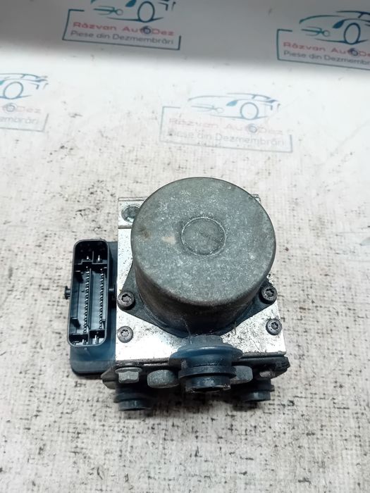 pompa abs skoda rapid 1.6 2015