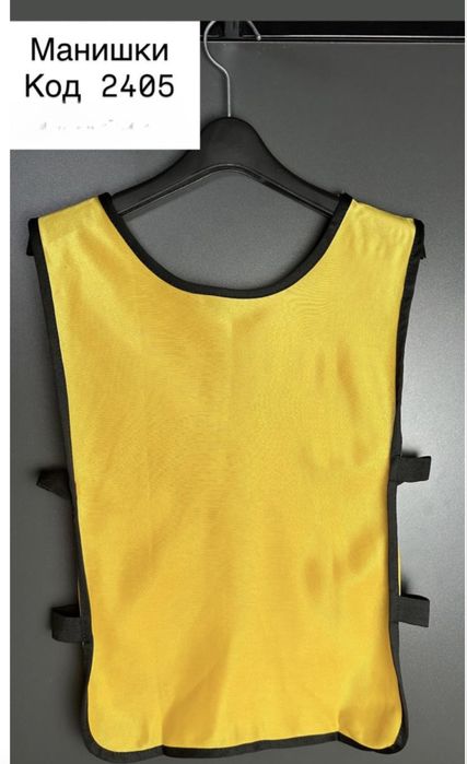 Манишки-взрослые,детские.