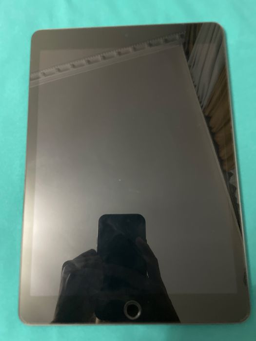 iPad 9поколение..
