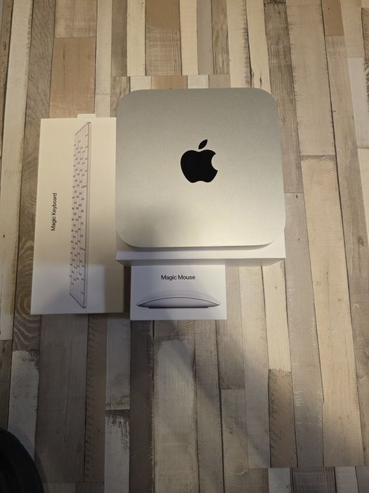 Apple Mac Mini M1