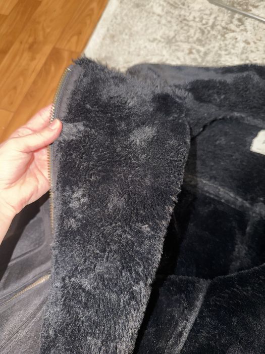 Продам дубленку черную