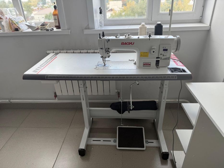 Продам промышленую швейную машину