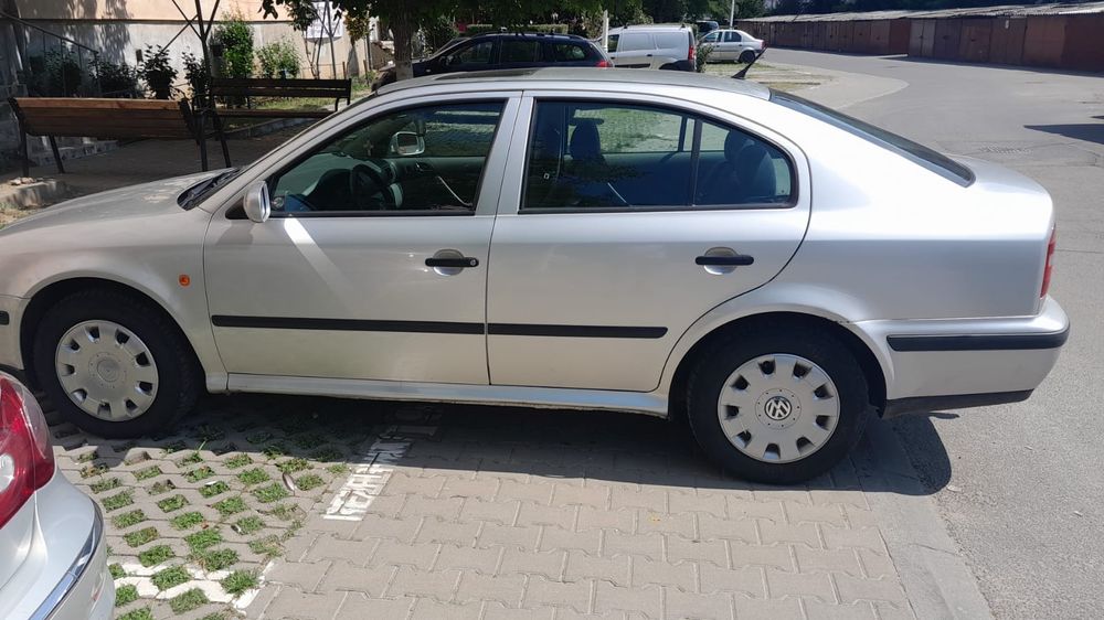 Vand Skoda Octavia 1