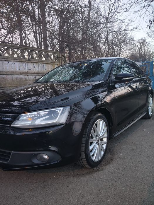 Vand\Schimb vw Jetta hybrid 2013