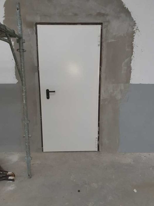 usi garaj sectionale/tip rulou,automatizari porti,usi multifunctionale