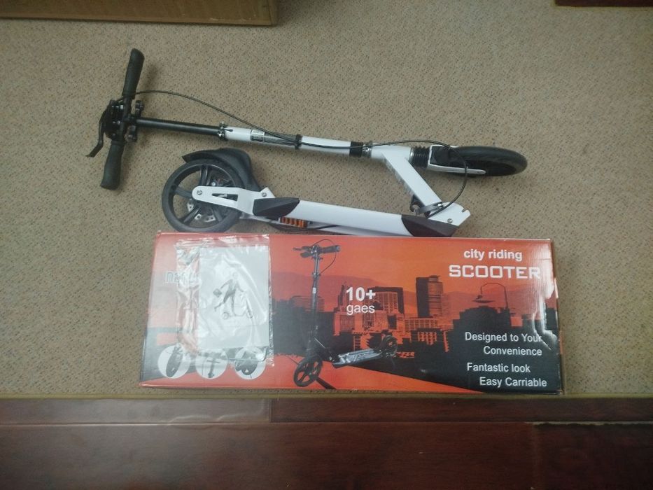 Самакат янги сотилади 500.000