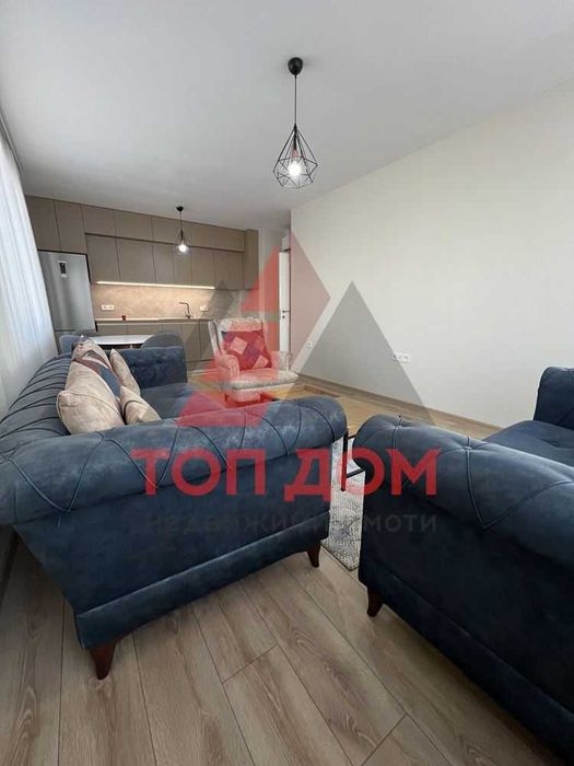 Дава се под наем Тристаен апартамент в Варна, Автогара - 85 кв.м за 714 € - Снимка #2