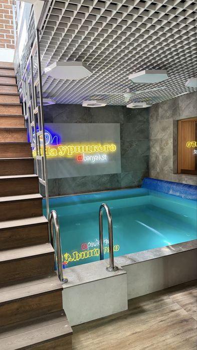 Дом посуточно до 60 человек,центр