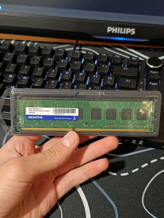 ОЗУ 8ГБ 1600mhz Adata