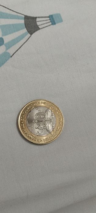 Монета 100тг продам