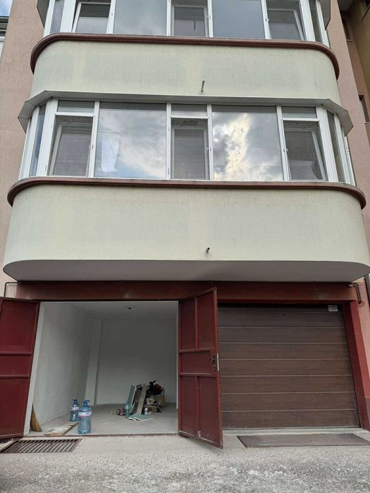 Гараж, кв. Боровец