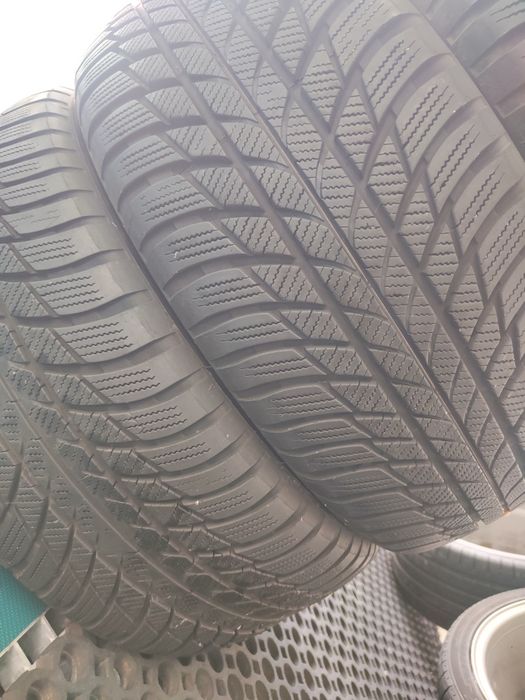 4 бр зимни 225/50/17 Bridgestone 22г