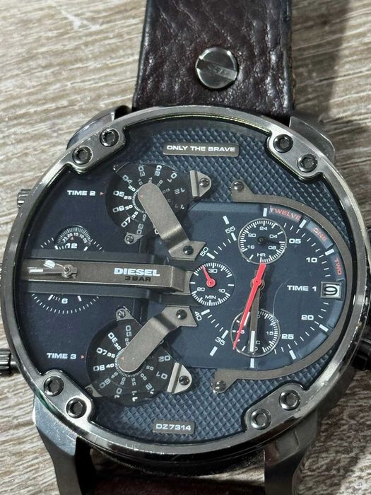Часовник Diesel Mr. Daddy 2.0 DZ7314