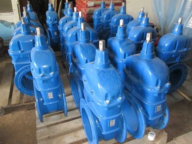 Продам задвижки,отводы,адаптеры