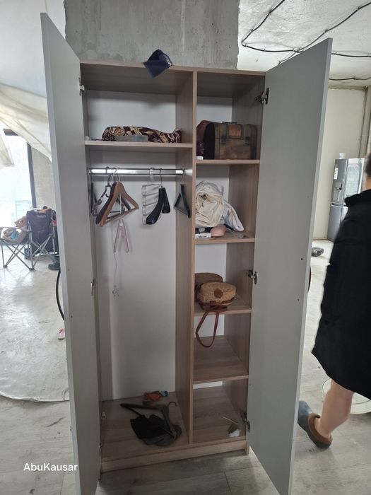 Гарнитур шкаф в хорошем состоянии