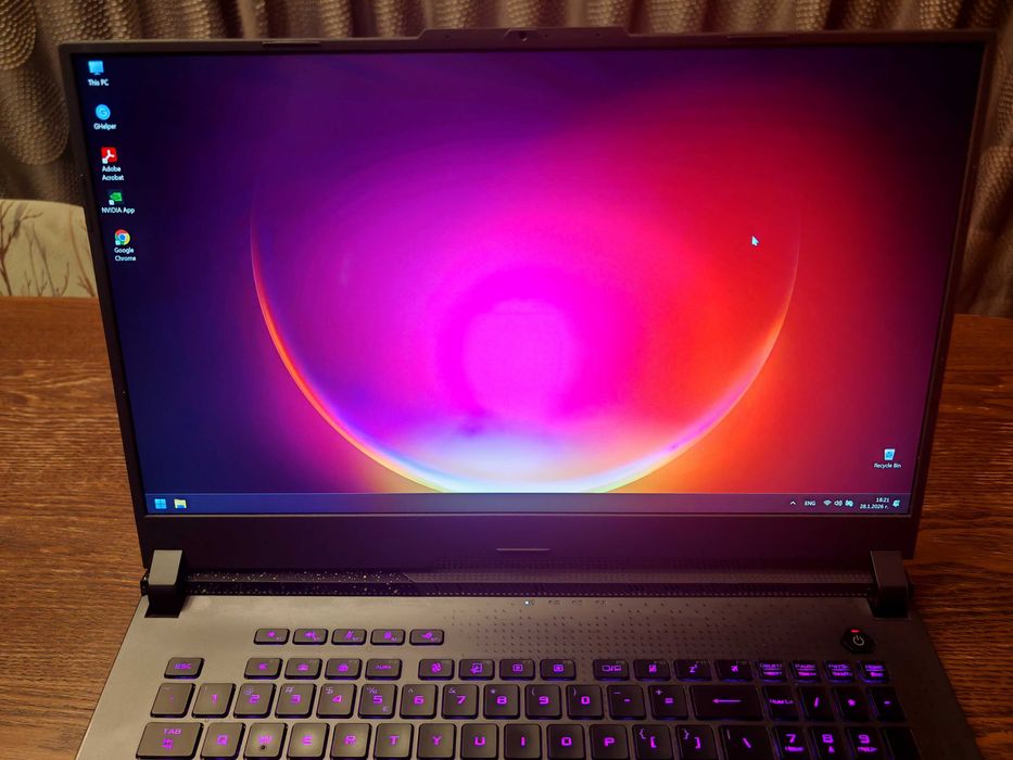 ASUS ROG STRIX G17 , AMD Ryzen 9 7945HX, GeForce RTX 4060