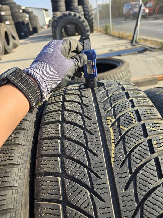 Anvelope de iarna 245-45r18 Goodride