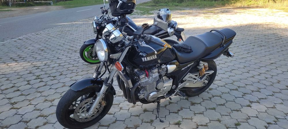 Мотоцикл Yamaha XJR1300