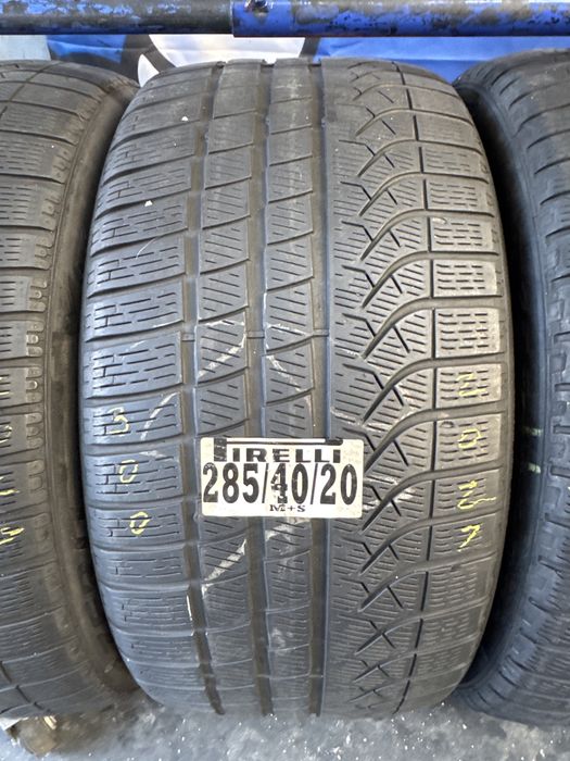 285/40/20  - 255/45/20 Pirelli M+S