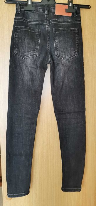 Blugi ZARA pt baieti 134