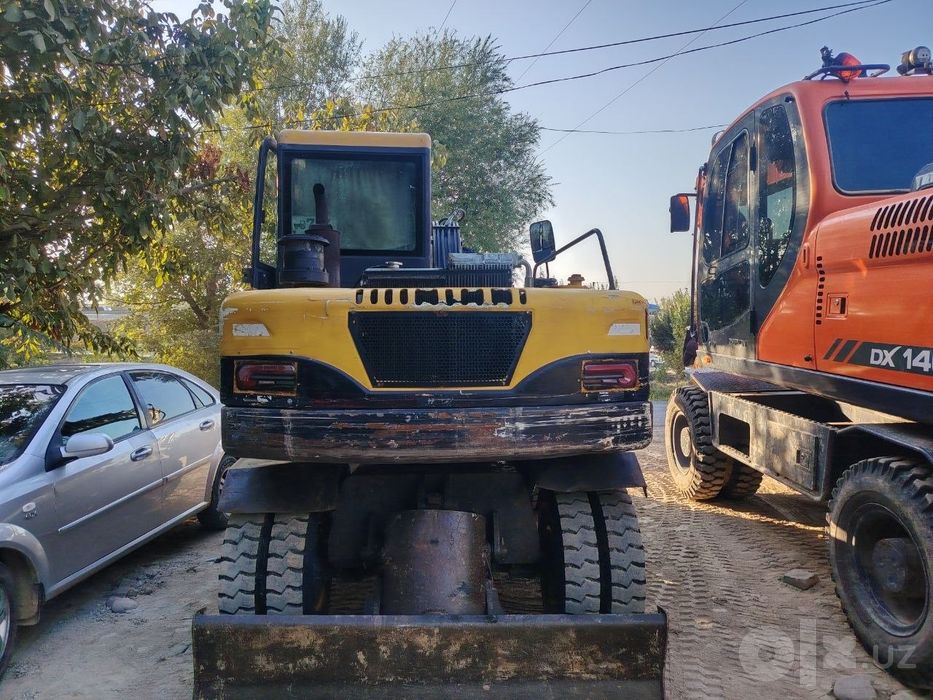 Mini  Excavator LG 670 BM sotiladi