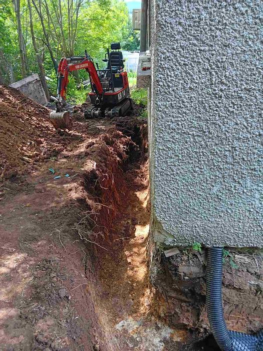 Предлагам услуги с багерче