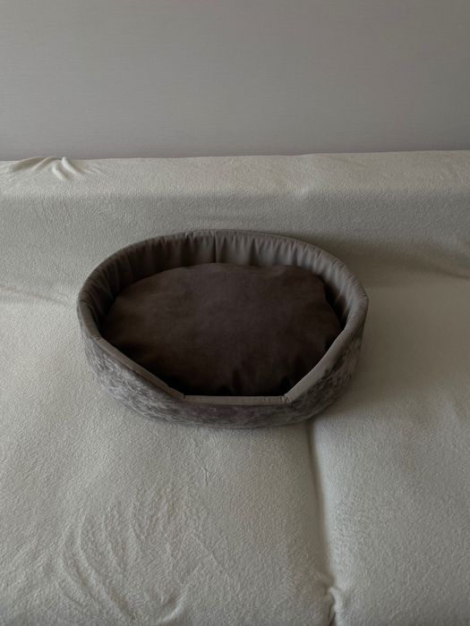 Лежанка для собак и кошек