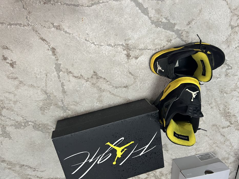 jordan 4 yellow thunder