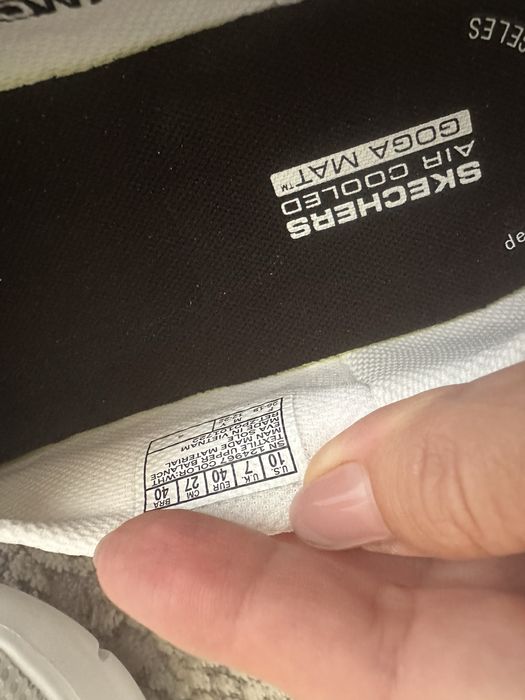 Женские кроссовки Skechers