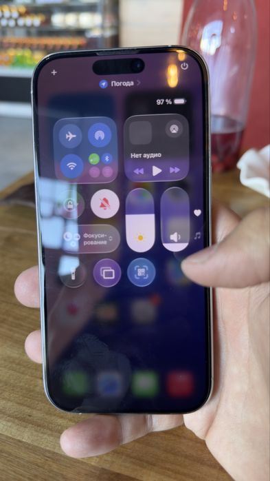 iPhone 16 pro , 128gb , 93AKB