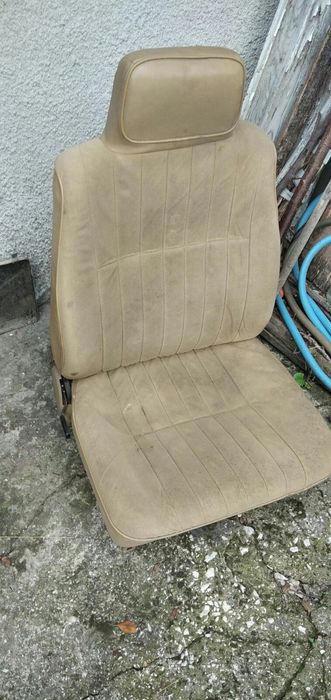 Салон за Datsun Cherry N10 ОРИГИНАЛНИ Авто-части