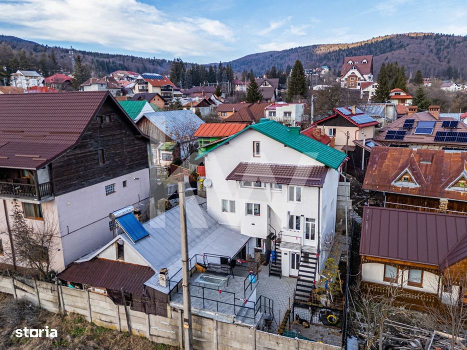Casa individuala, vedere catre Bucegi, la 300 m de Centru, Gara sau Ca