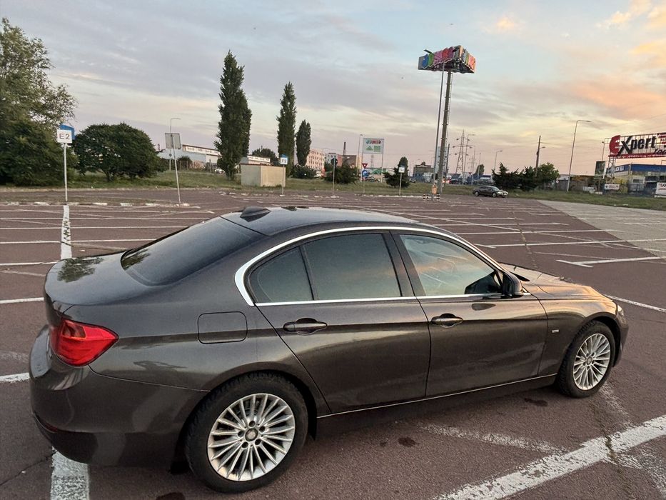 BMW Seria 3 2015 — imagine 1