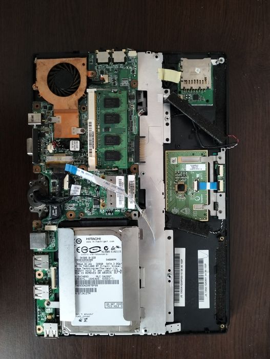 Vand laptop asus pt piese