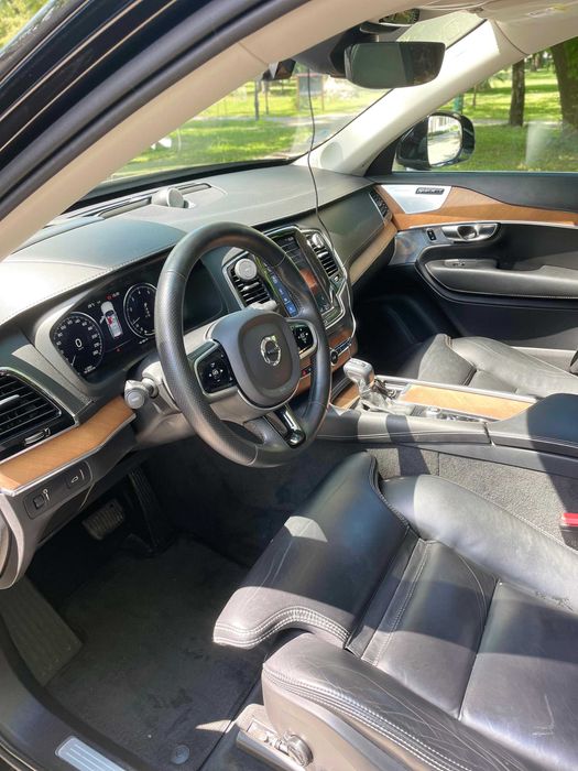 Oferta ianuarie Volvo XC90 T5 „Inscription”