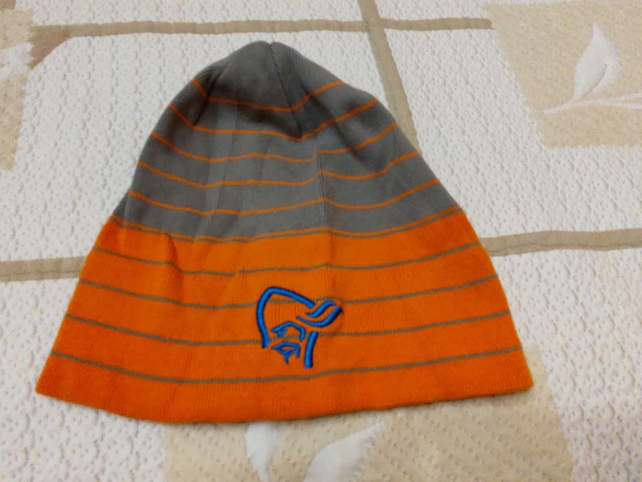 Зимни шапки-Norrona,Eisbär