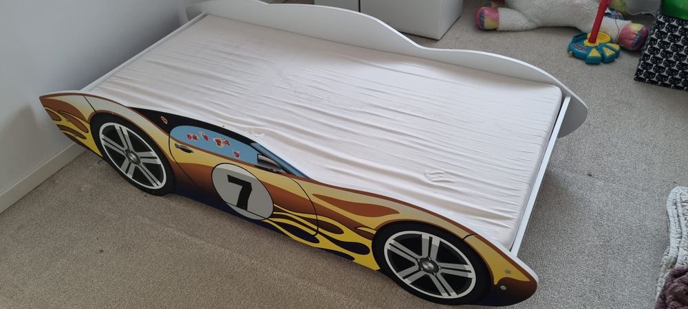 Pătuț copil mașinuța