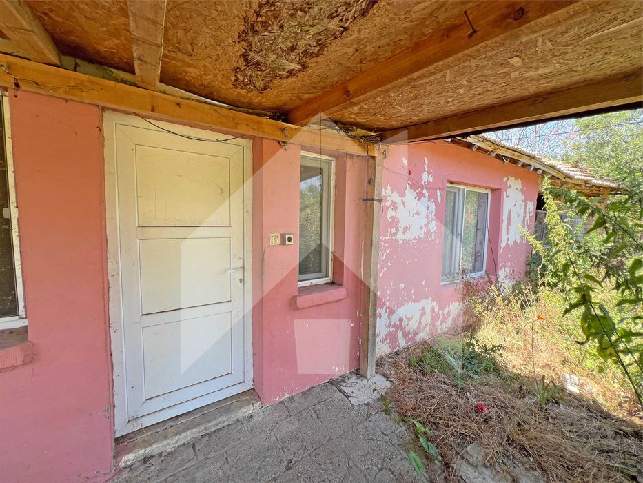 Продава се Къща в с. Белоградец, Област Варна - 90 кв.м за 245 €/кв.м - Снимка #10