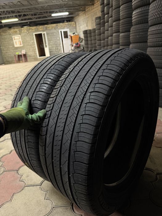 235/55/19 летние