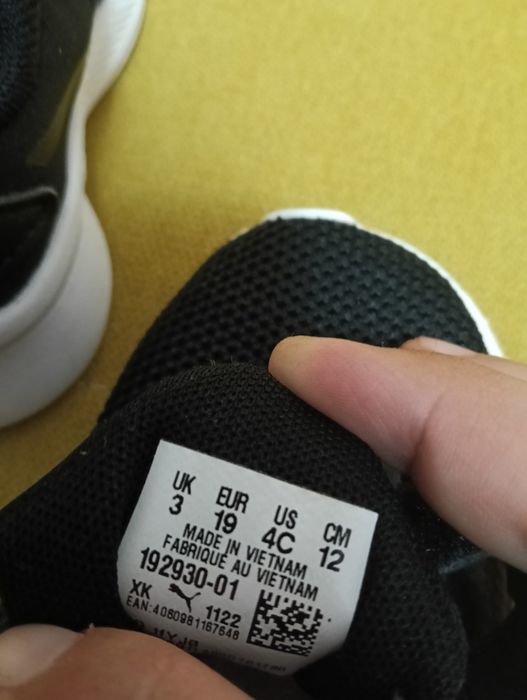 Adidași Puma mărimea 19