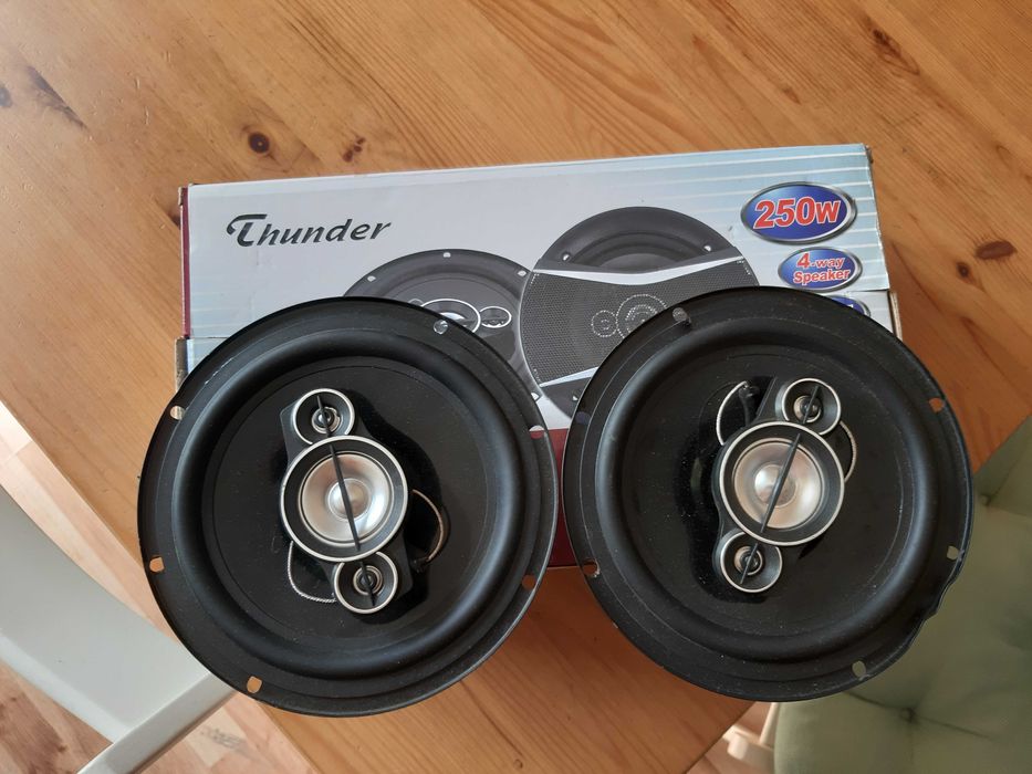 Тонколони за кола гр. Варна Базар Левски • OLX.bg