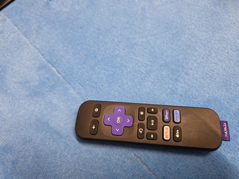 Monitor cu smart box si boxe