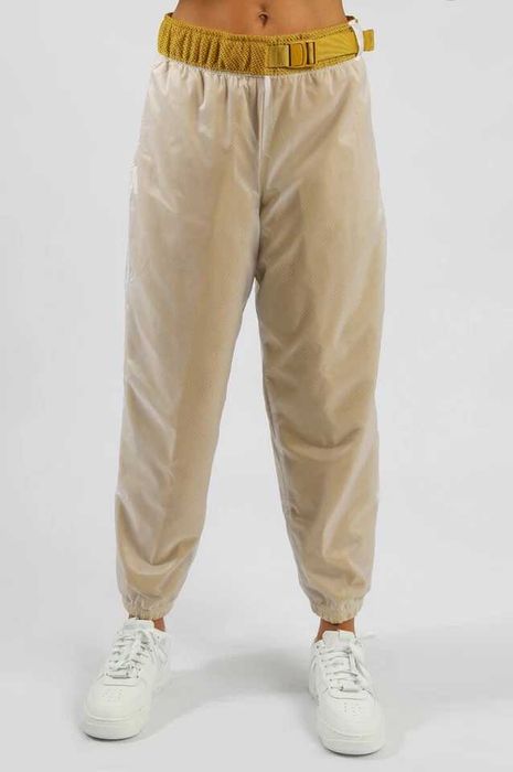 Nike Tech Pack Woven Mesh - Оригинално дамско долнище размер S